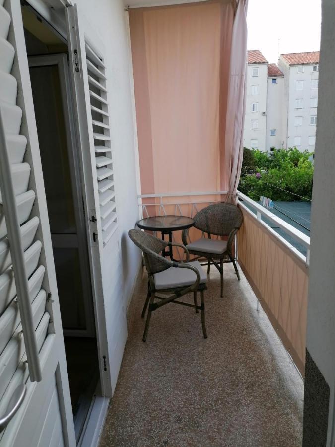 Guest House Lucija Makarska Esterno foto